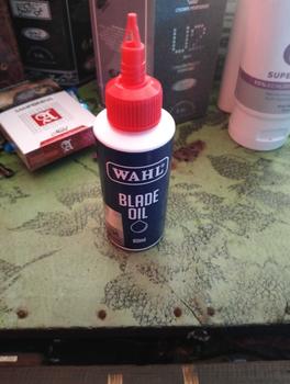 Product Review of Wahl Blade Oil 60ml - Pelumas Pisau Alat Cukur Rambut, Clipper, Trimmer from M**🇨 0