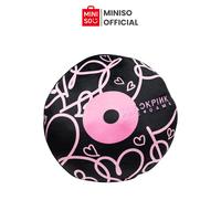 Gambar Miniso Bantal Duduk Blackpink The Game BPTG - Pink Black Record Seat Cushion Bantal Kursi Boneka Bantal Aksesoris Rumah - Bulat dari Miniso Toy ID Kab. Karawang 4 Tokopedia
