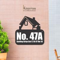 Gambar Kreasikayukuu Plakat Rumah Akrilik Ukuran 25x25cm | Sign Nomor Rumah Akrilik - Hitam-Tulisan Putih dari kreasikayukuu Kab. Boyolali 2 Tokopedia