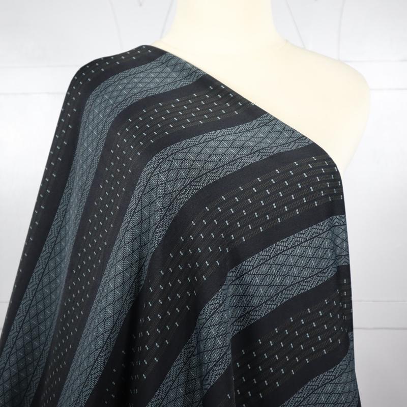 Kain Abaya Turki hikmat Berkualitas Tinggi per Setengah Meter - Shop ...
