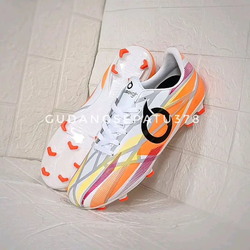 Terbaru dan Terlaris Sepatu Bola ortus hyperion dan bisa COD 1