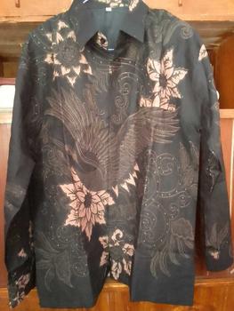 Product Review of Kemeja Batik Pria ADINATA Bahan Katun Halus Lapis Furing Motif Bunga Reguler Fit Outfit Kondangan Nyaman from R**V ٧** 0