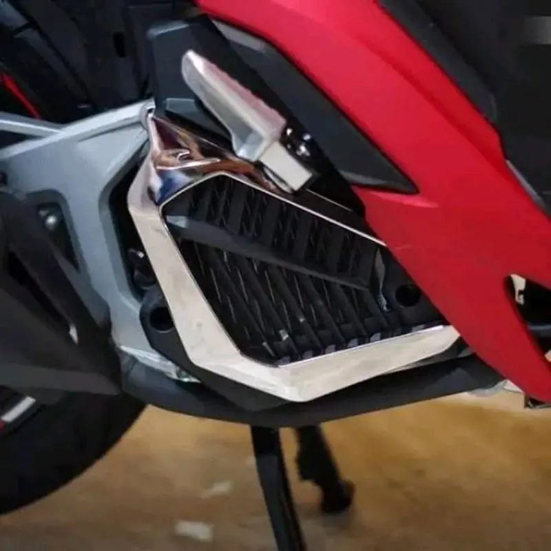 Garnish Cover Radiator Honda New Vario 125 & 150 Esp Chrome Original Honda (2018 - Sekarang) aksesoris motor 7
