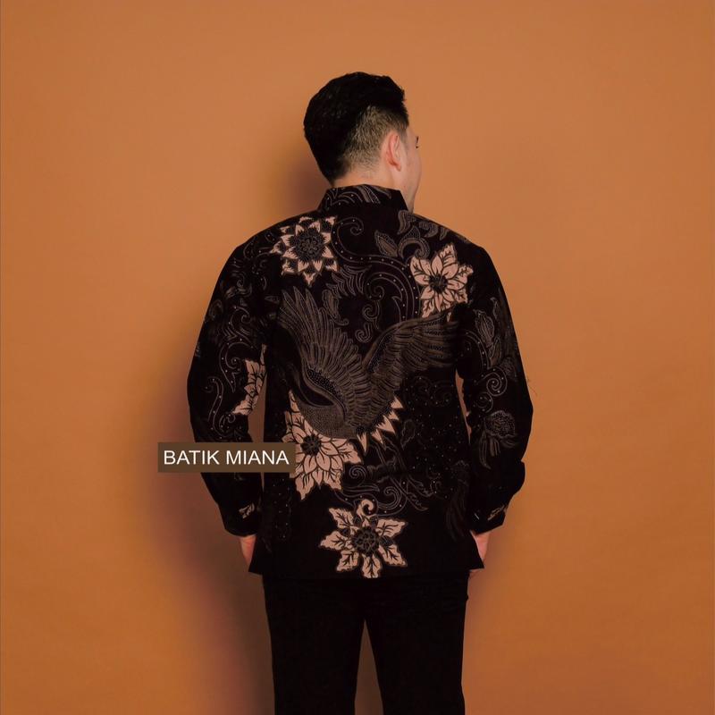 Kemeja Batik Pria ADINATA Bahan Katun Halus Lapis Furing Motif Bunga Reguler Fit Outfit Kondangan Nyaman 2