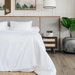 IndoLinen - Duvet Cover Sarung Selimut Hotel Putih Polos 100% Cotton TC 200