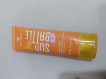 Product Review of Emina Sun Battle SPF 35 PA+++ 50ml - Perlindungan Wajah Terbaik from c**y 1