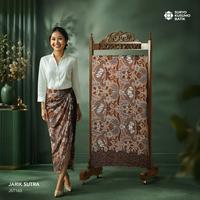 Gambar Kain Jarik Batik Tulis Sutra Wanita Suryo Kusumo Batik JS3 dari Suryo Kusumo Batik Official Kab. Pekalongan 1 Tokopedia