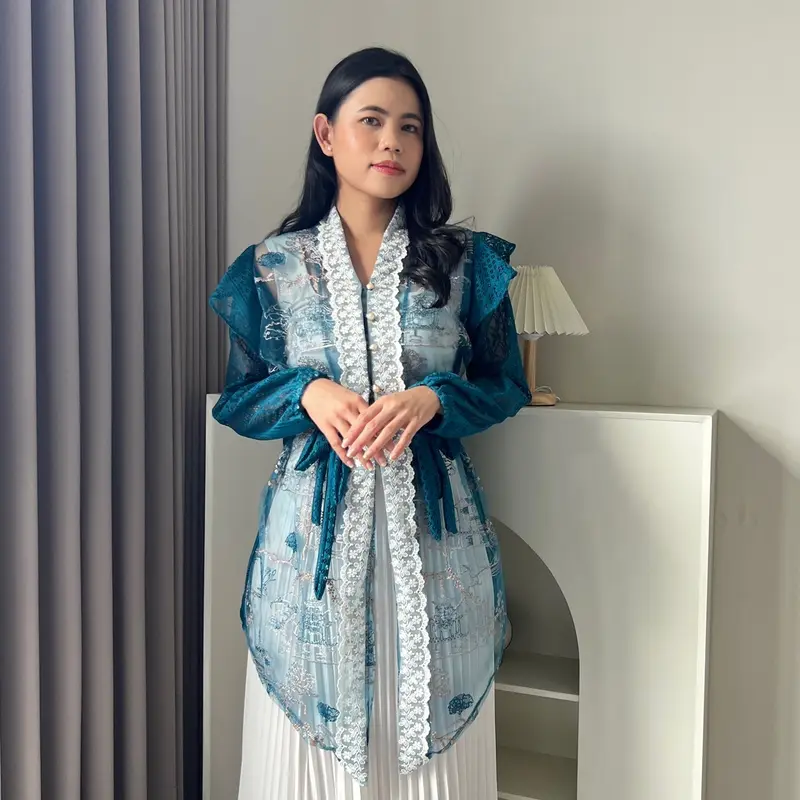 Hoolaqueen - Kebaya Outer Malika - Outer Tile Renda - Atasan Kondangan - Kebaya Renda Tile 2
