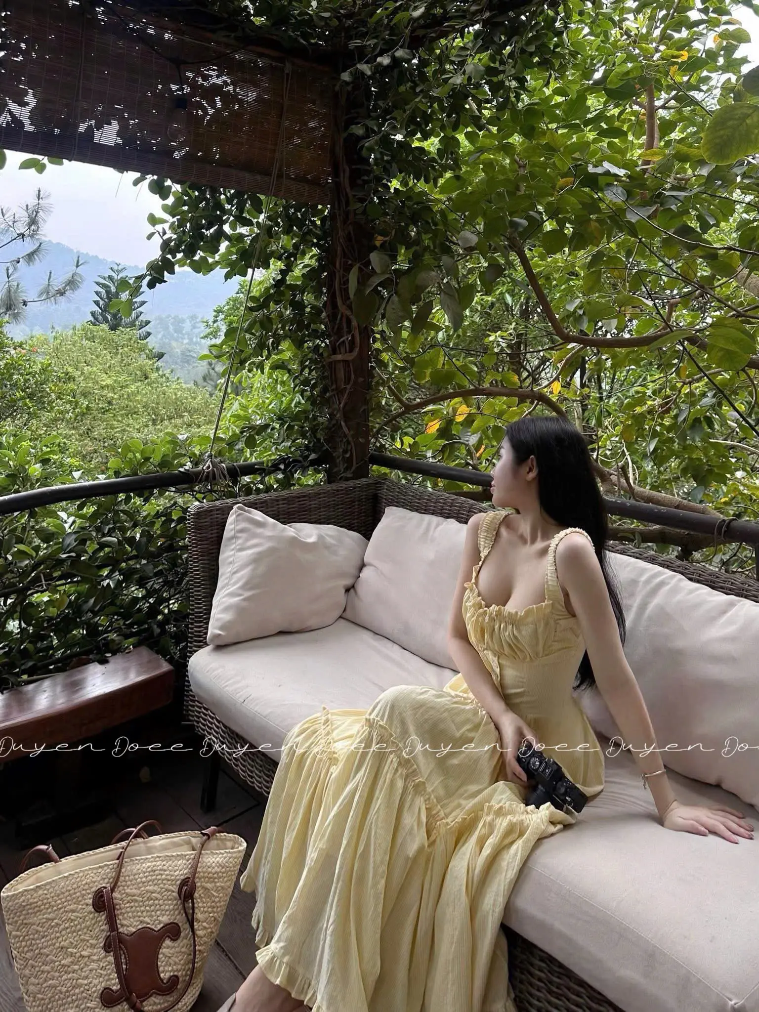 SOOCHAN - Váy kẻ vàng dây, cúc bọc, dáng xoè công chúa thiết kế cao cấp, phù hợp đi biển, du lịch Nữ Women Dress