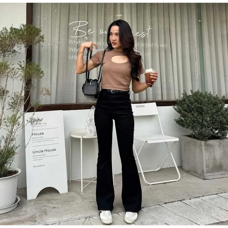 HW Cutbray Jeans Wanita, Celana Cutbray Strecht Kekinian - Cutbray Flared Panjang Cewek 1