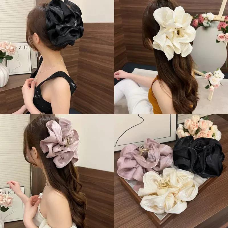 Kẹp tóc càng cua satin mềm, phồng nhăn, phong cách Hàn Quốc tối giản; phụ kiện tóc cỡ lớn, phồng bồng ở phía sau đầu; dụng cụ cố định tóc, phong cách đường phố thường ngày.