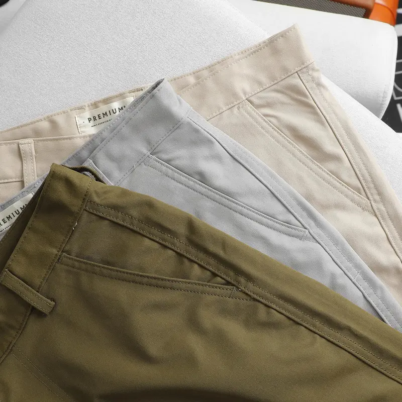 Quần Short Kaki Nam Slim Fit PREMIUM - Form ngang gối, Chất liệu kaki mềm mịn, co giãn, thấm hút mồ hôi tốt Menswear 4