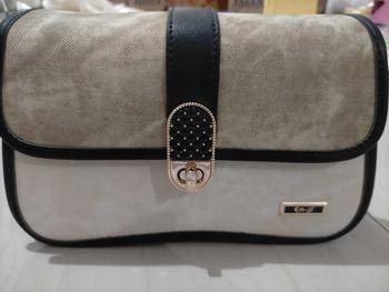 Product Review of En-ji Yuno Shoulderbag - Khaki from R**w 1
