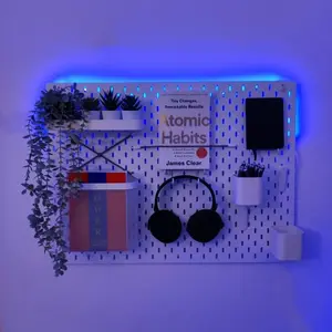 Pegboard Papan Dinding Berlubang 36x56 cm vertikal horisontal custom Putih Bor / pen iklan