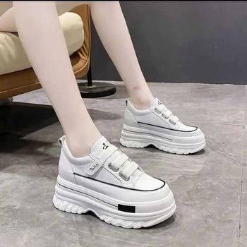 Product Review of LURAD Sneakers Wanita Hak Tinggi Casual Kekinian Modis High Quality Fashionable Nyaman Dipakai WL537 from c**p 1