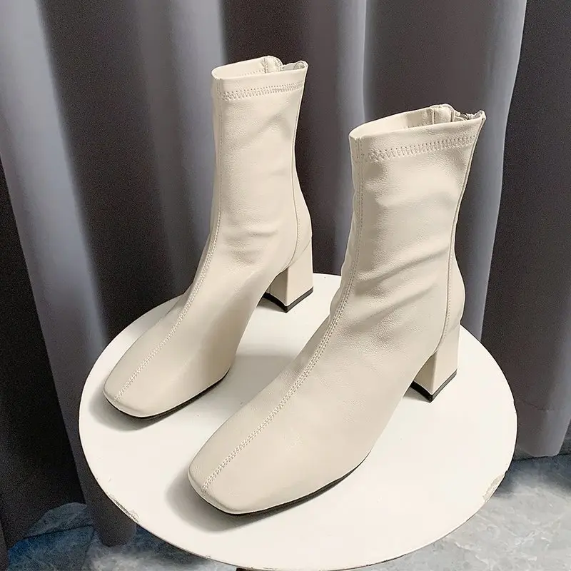PINKEY P026 Sepatu Boots Heels 6 cm Wanita Terkini Flat Terlaris Populer Kulit Hitam Beige Khaki Best Seller Shoes 2