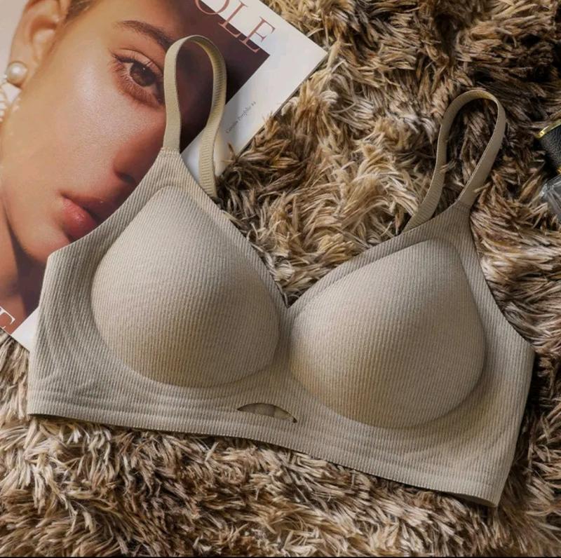 Product Introduction of [SILKELLE][Single-piece pack] Push-up anti-sagging, non-wired, soft support underwear for women with small breasts, no empty cups, larger breasts, no trace bra 3