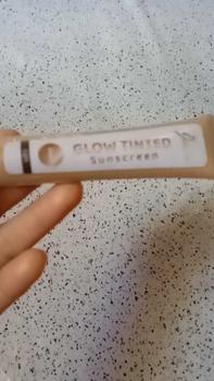 Product Review of Jilvie Sunscreen Waterproof untuk Wajah Mencerahkan from y**6 1