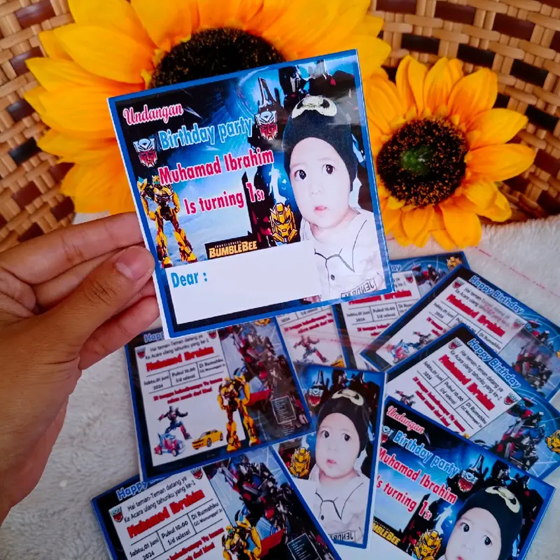 kartu undangan ultah isi 50-100 pcs + Desain foto anak ( Bahan kertas glosy) undangan ulang tahun anak/kartu ultah custom/kartu ultah karakter/undangan ultah (Desain request via chat) 6