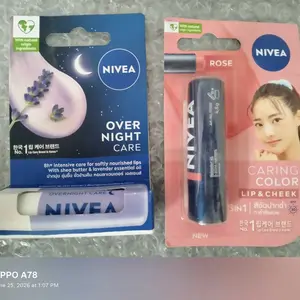 NIVEA Lip Care Mix Pack - Lip Balm Day Caring Color Rose with Sun Protect SPF30 & Lip Balm Overnight Care 4.8gr - Melembapkan dan merawat bibir di pagi dan malam hari 24 jam