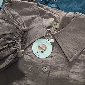 YURA KEMEJA REMAJA TANGGUNG USIA 9-14 TAHUN/BLOUSE ANAK REMAJA TANGGUNG USIA 9-14 TAHUN/kemeja polo anak perempuan 11–13 /KEMEJA ANAK REMAJA PEREMPUAN