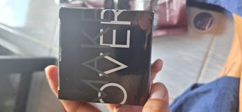 Product Review of MAKE OVER Silky Smooth Translucent Powder 35gr | MakeOver Bedak Tabur Kuning Wajah from E**a Y**i ** L**) 0
