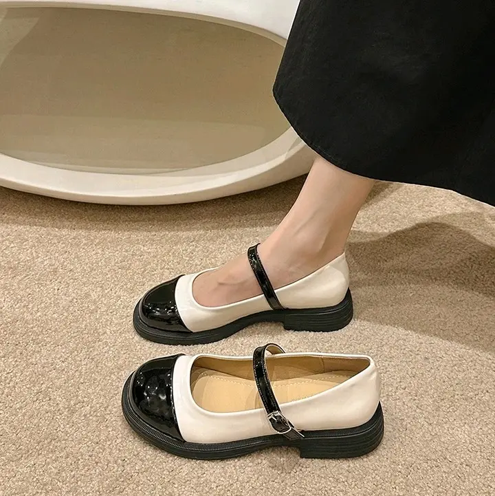 YEONA - Sepatu wanita slip on korea model terbaru 2024 warna cream coklat dan hitam ukuran 37-40