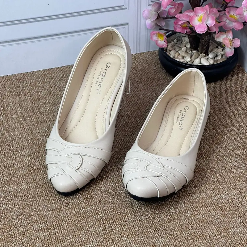 Flat Shoes Wanita Slip On Bahan Sintetis Premium FR-06 Gravici Sepatu Kerja Cewek sepatu  kerja Perempuan Hitam Karet flat shoes kuliah 3 sepatu  ceper 2