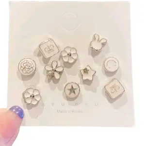 Mini broch hijab 10 pics  / pin mini manset /kancing mini korea bahan abs aloy isi 10 pics putih