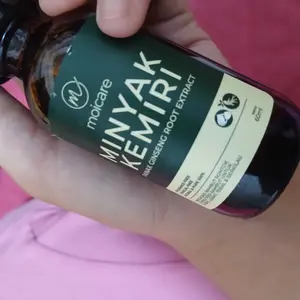 Moicare Minyak Kemiri Ekstrak Ginseng Penumbuh Penebal Rambut Bayi Dan Dewasa Serta Mengurangi Rontok | Minyak kemiri 100% Organik | Menumbuhkan Melebatkan Memanjangkan Mengatasi Kerontokan Dan Melembapkan Rambut Kering