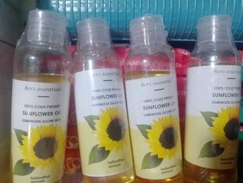 Product Review of TEN TWENTY Buy 1 Take 1 Sunflower Oil by Hers Essentials 100ml Body Care Comfort Moisture Daily Moisture Daily Nourishing Organic Pack Radiant Moisturize Moisturizer Hydrating from L**n 0