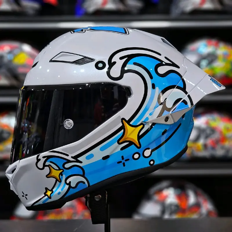 Original GSB RC5 Haruka Wave Fiberglass Full Face Helmet TikTok - Main Image