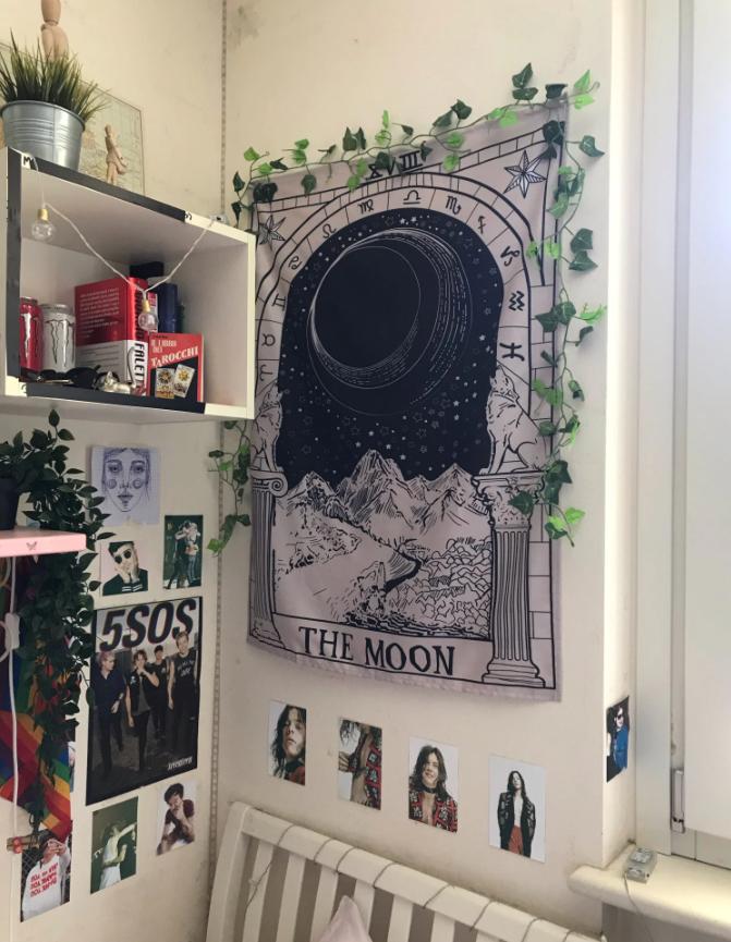 Gambar TAROT - Hanging Fabric/Poster Kain Gantung | Dekorasi Dinding Estetik dari binary warehouse Kota Bandung Tokopedia