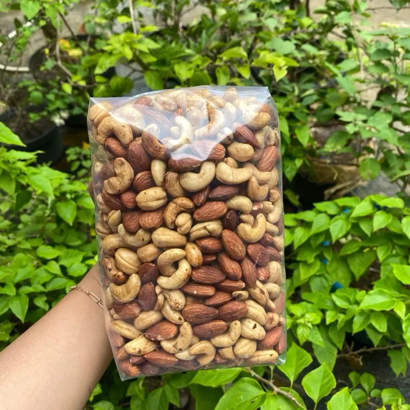 MIX NUTS ALMOND & METE SUDAH MATANG METE WONOGIRI 1