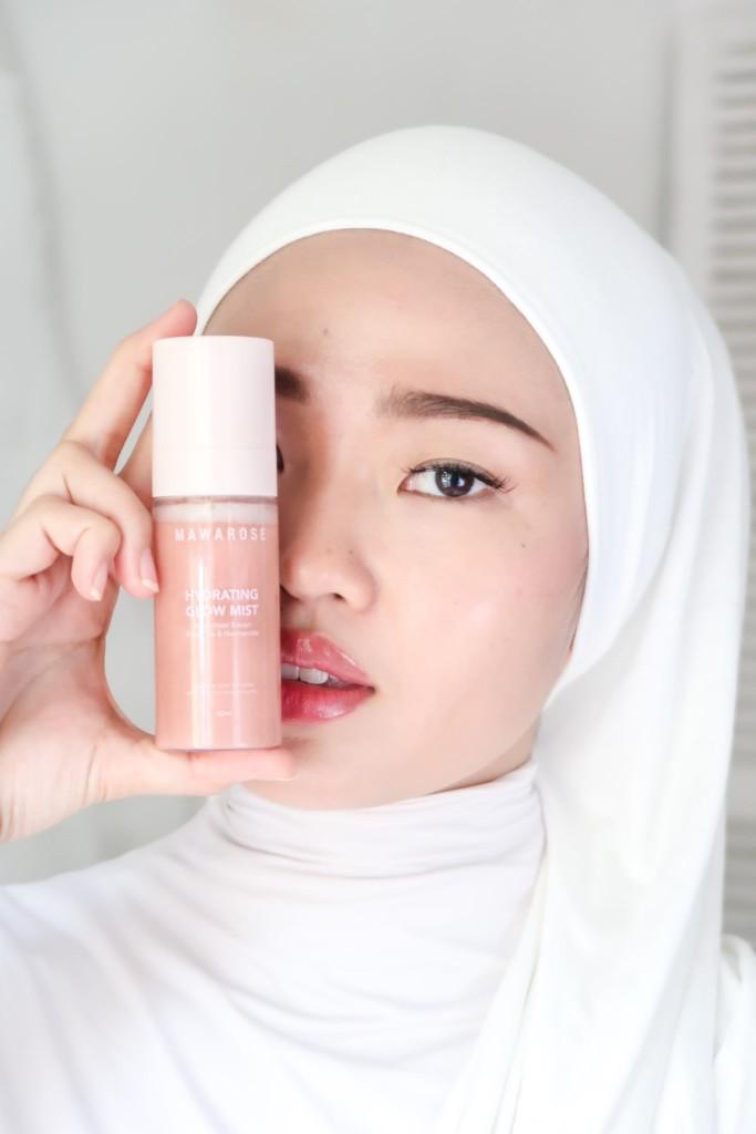 Product Introduction of Mawarrose Hydrating Glow Mist SPF30 Hyaluronic Moisturizer 2