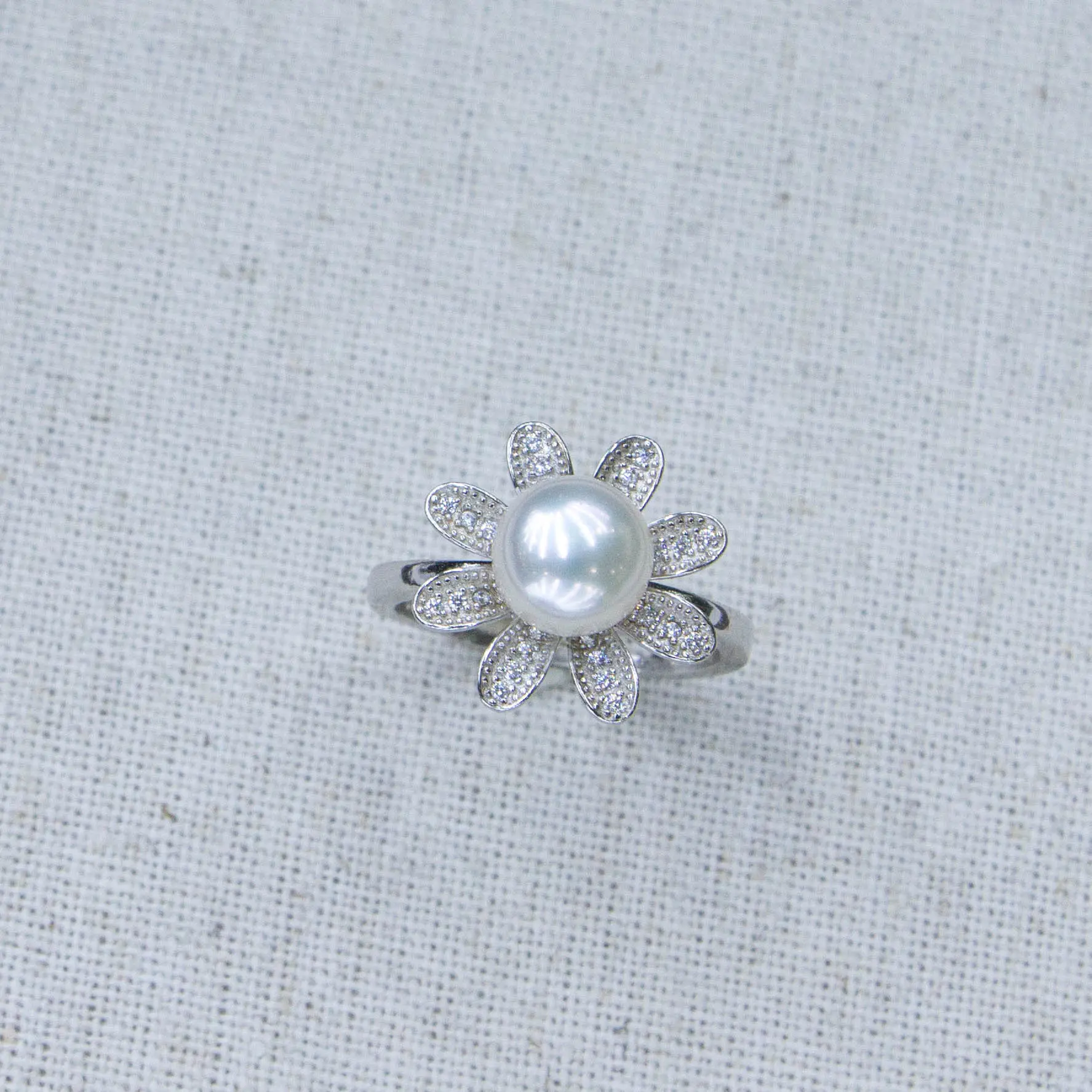 Shuiyu S925 Silver Freshwater Nuclear free White Pearl Ring7-8mm Near Perfect Round Flawless ZH13241