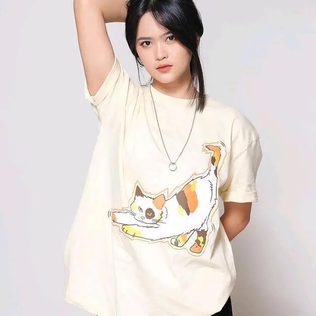 Kaos JKT48 Adel Birthday 2023 Tshirt Wanita Basic Free PC/Goodie bag -Ivory 0