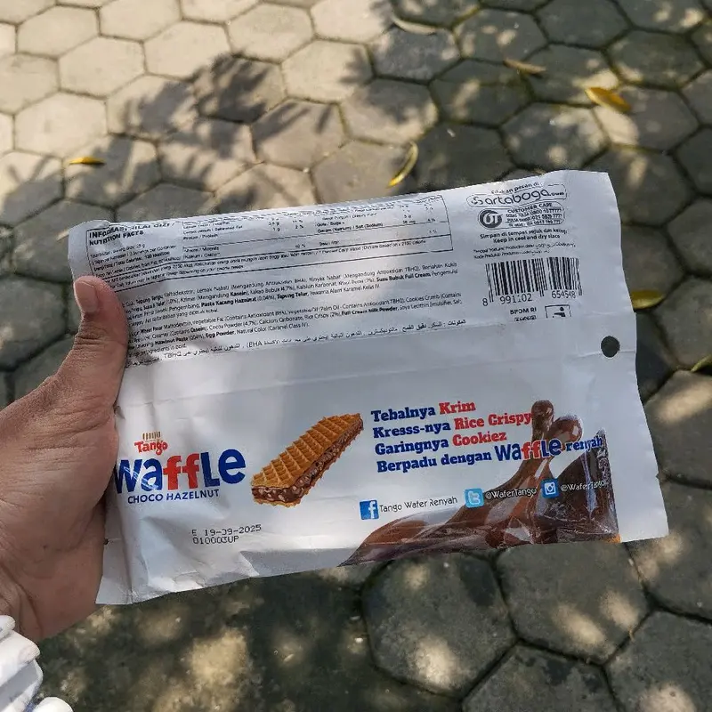 Tango Waffle JKT48 Berhadiah PC Member JKT48 Terbaru isi 3 pcs Waffle 2