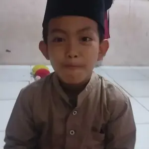 PECI SONGKOK HITAM POLOS AC BAHAN BULUDRU CONTESA KOPIAH PRIA DEWASA DAN ANAK-ANAK REMAJA KUALITAS TERBAIK Muslim Motif Putih
