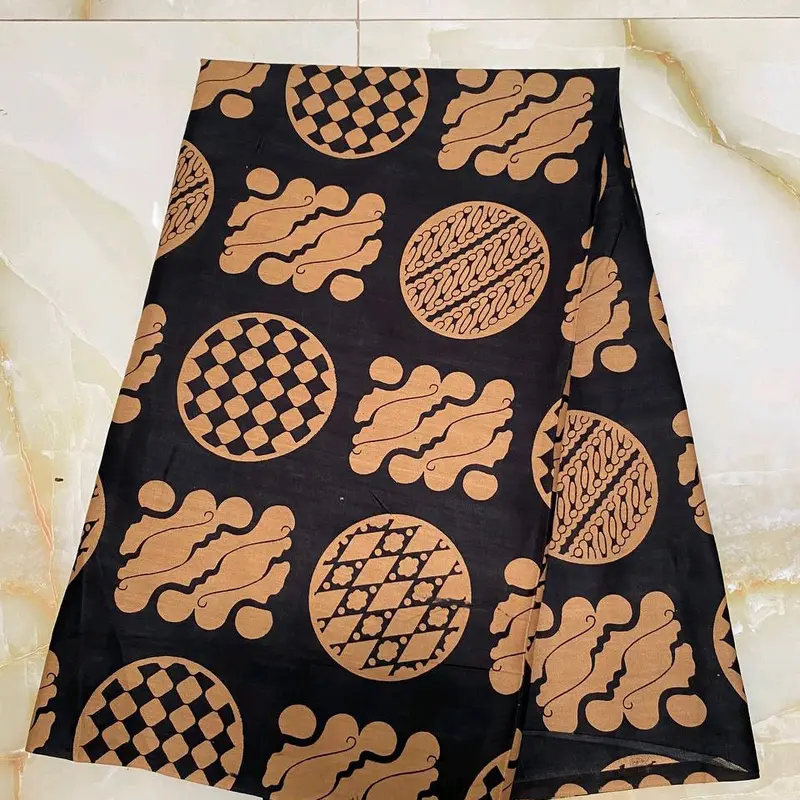 Kain Batik Pekalongan Coklatan Banyak Variasi Motif Terbaru 2