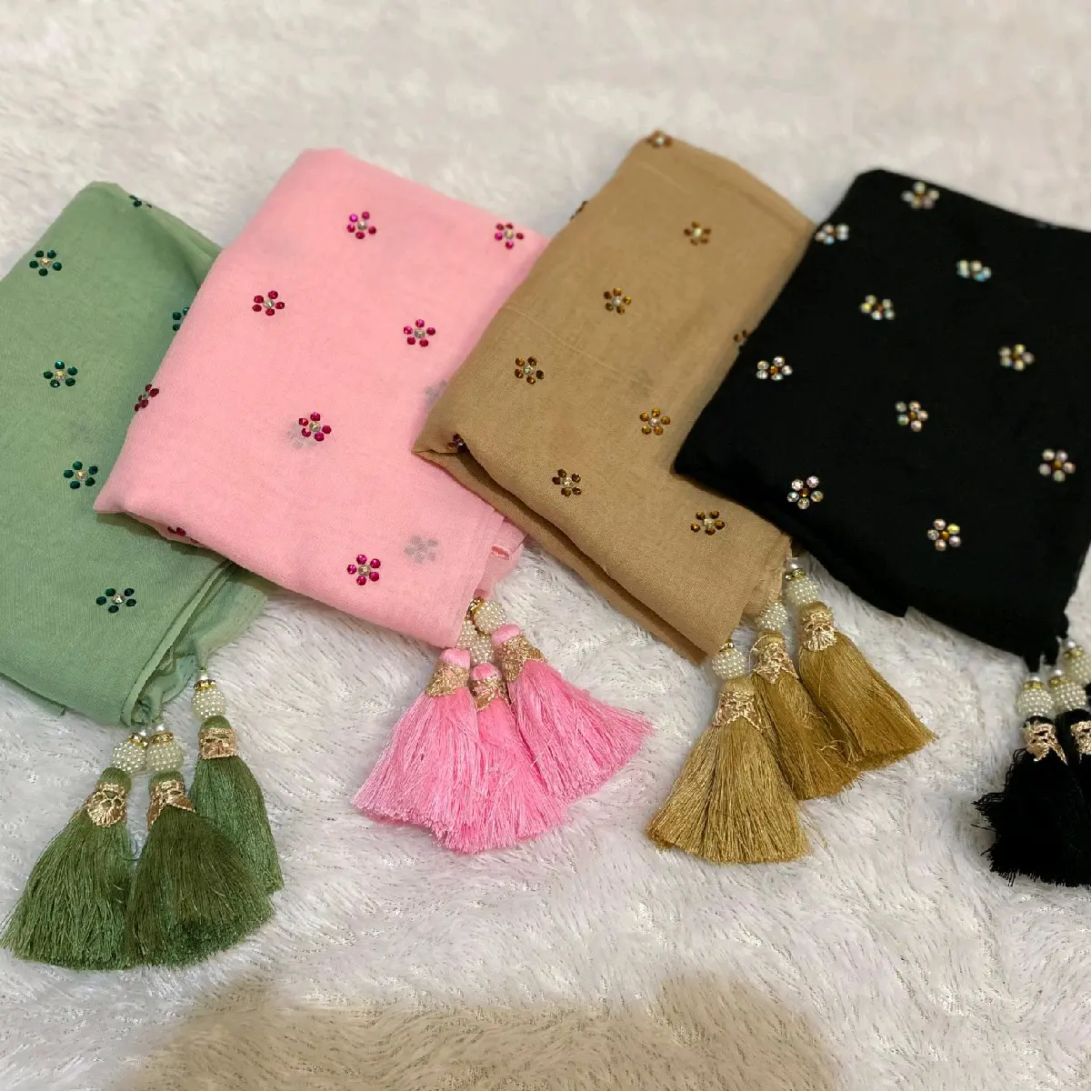 hijab Permata Bunga Tassel Jambul