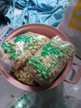 Product Review of 5 bungkus Kacang Kupas Asli Tuban 250g x 5 Bungkus - Total Berat 1,250g - Goreng, Food, Mete, Kering, Snack, Cemilan Bawang Makanan Camilan Mede from t**0 N**8 0