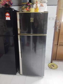 Product Review of [🔥Black wallpaper sticker ]90cm & 60cm Matte/Glossy Waterproof PVC Contact Paper Wallpaper Sticker Cupboard Dapur Deco from B**s 1