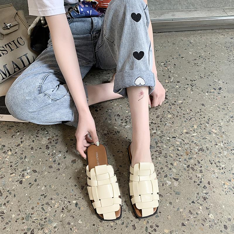 Product Introduction of JINxCHOY SHOES Summer Slip-on Roman Shoes Comfortable All-Matching PU Leather Weaving Closed Toe Low Heel Square Heel Pu Slippers Rubber SS24 3