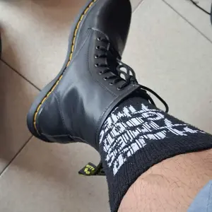 sepatu high 8 hole, sepatu pria wanita (UNISEX)Round Toe Square Toe,sepatu Hitam terlaris boots shoes FLASH SALE Karet Black