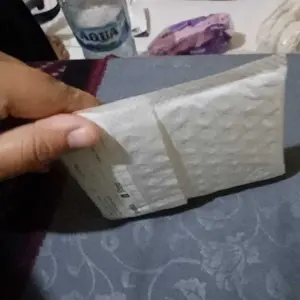 Cincin wanita titanium 100% asli anti karat permata simple dan elegan tahan lama d pakai sehari hari Rings