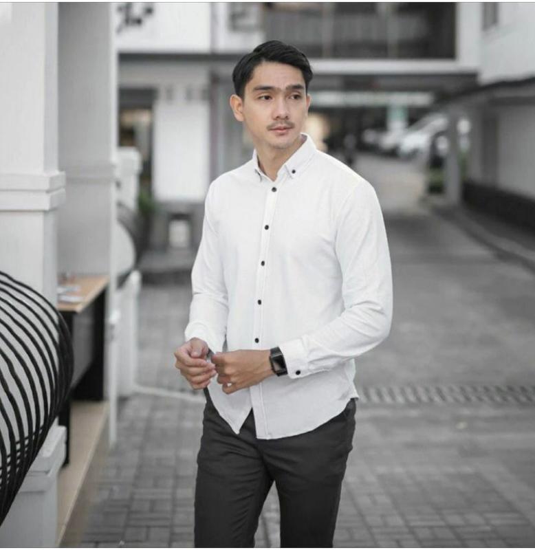 Kemeja Pria polos lengan panjang slimfit kain katun sigaret  Tebal berkualitas size M/L/XL/XXL/XXXL 6
