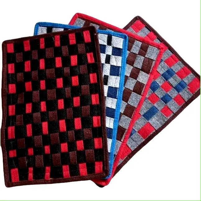 [4pcs] keset lantai /keset kaki motif catur