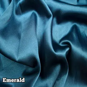 Kain Satin Maxmara Premium - Isi per 1 pcs : 1 Meter × 1,5 Meter - Kilap, Jatuh, Tebal, Lembut, Nyaman di kulit.