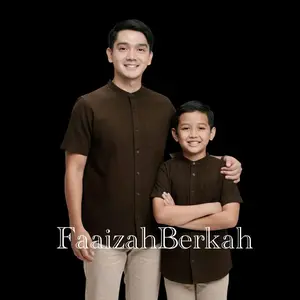 Baju Koko Couple Ayah Anak Laki Laki Koko Basic Lengan Pendek Terbaru 2026 Mahogany bahan polimikro kualitas bagus lembut